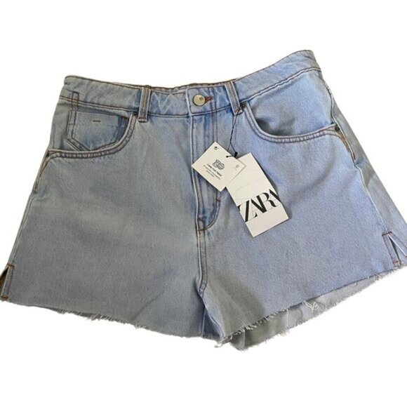 Zara High Rise Denim Shorts Light Wash Womens Size 8 Frayed Hem - Picture 2 of 4